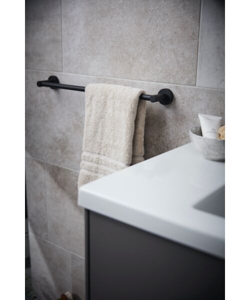 Bond Black Towel Rail (L495 x D80mm)